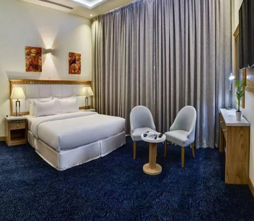 ריאד Golden Dune For Hotel Services- Alfayhaa