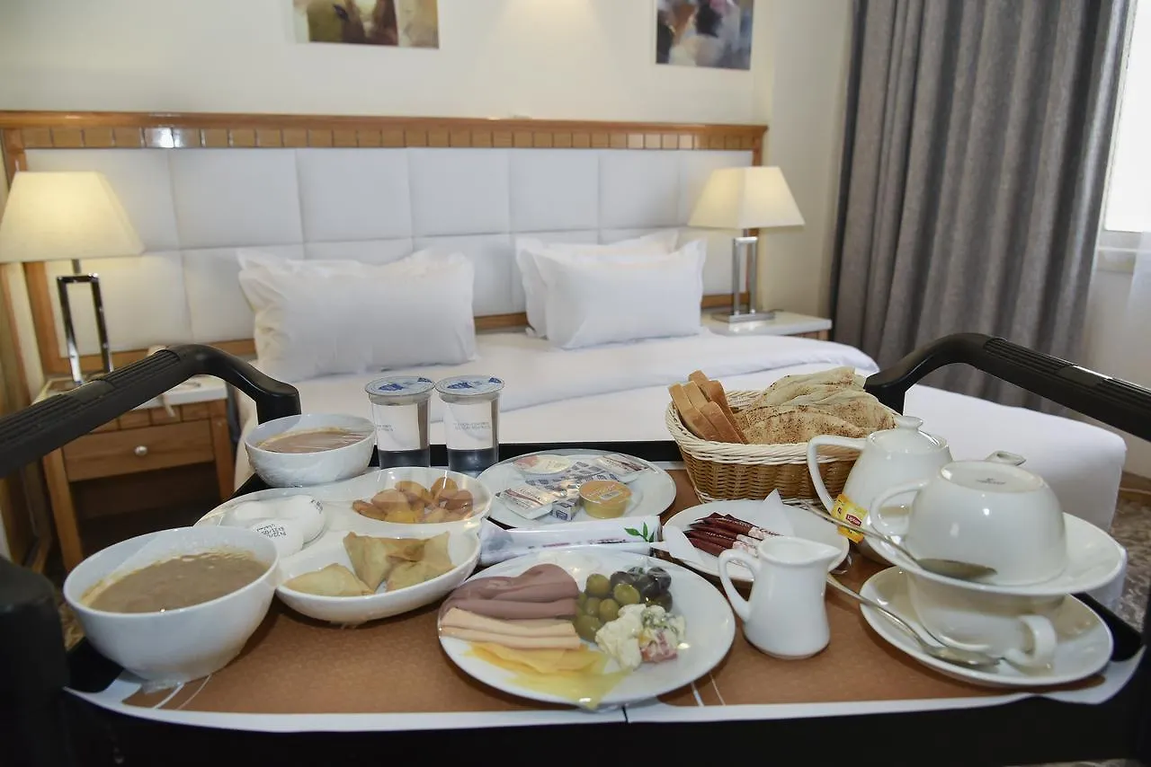 Golden Dune For Hotel Services- Alfayhaa Rijad